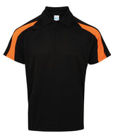 Contrast cool polo — Jet Black/Electric Orange