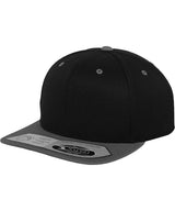 110 fitted snapback (110) — Black/Grey
