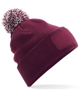 Snowstar® patch beanie — Burgundy/Off White