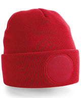 Circular patch beanie — Classic Red