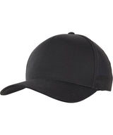110 trucker (110T) — Black/Black