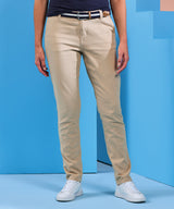 Women's Classic fit chinos — lifestyle