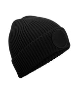 Circular fashion patch beanie — Black