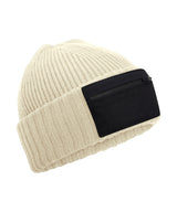 Zip patch beanie — Sand/Black