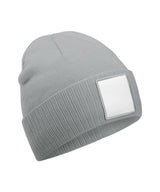 Appliqué patch beanie — Ash/White