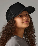 Junior vintage snapback trucker — lifestyle