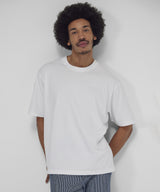 B&C #E220 Oversized — lifestyle
