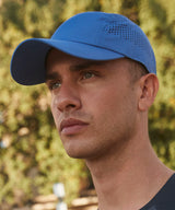 Technical running cap — lifestyle
