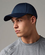 Air mesh 6-panel cap — lifestyle