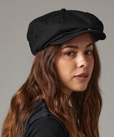 Newsboy cap — lifestyle