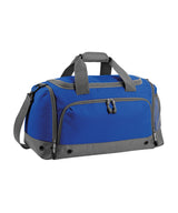 Athleisure holdall — lifestyle