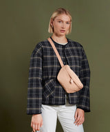 Simplicity waistpack — lifestyle