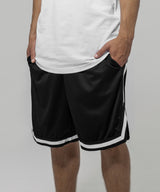 Two-tone mesh shorts — lifestyle