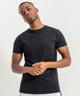 Basic t-shirt — lifestyle