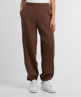 Women’s fluffy sweatpants — lifestyle