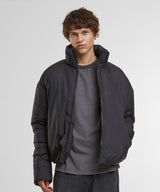 Oversized puffer jacket — lifestyle