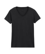 Softstyle™ women's v-neck t-shirt — Black