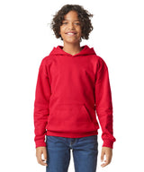 Softstyle™ midweight fleece youth hoodie — lifestyle