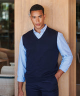 Sleeveless v-neck jumper — lifestyle