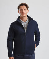 Essential softshell jacket — lifestyle