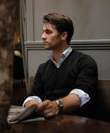 Brighton – elegant v-neck knit — lifestyle