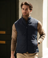 Hudson – horizontal quilted gilet — lifestyle