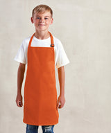 Kids bib apron — lifestyle