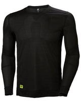 Helly Hansen LIFA Crew Neck Baselayer — lifestyle