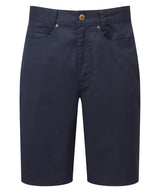 Performance chino shorts — Navy