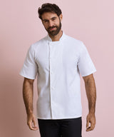 Chef's essential short sleeve jacket — lifestyle
