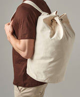 Canvas duffle — lifestyle