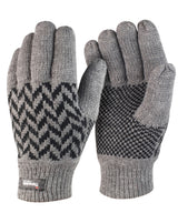 Pattern Thinsulate™ glove — lifestyle