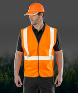 Anti-entanglement vest — lifestyle