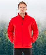 Men's recycled 2-layer printable softshell jacket — lifestyle