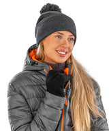 Pom pom beanie — lifestyle