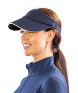 Herringbone sun visor with sandwich peak — lifestyle