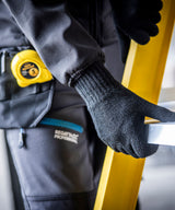 Knitted gloves — lifestyle