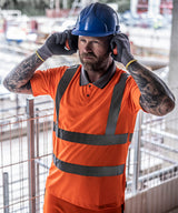 Hi-vis Pro contract polo — lifestyle