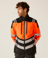 Hi-Vis X-Pro 3-layer softshell jacket (Class 2) — lifestyle