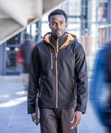 Navigate 2-layer hooded softshell jacket — lifestyle