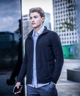 Pro ultra light fleece — lifestyle