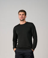 Pro long sleeve t-shirt — lifestyle