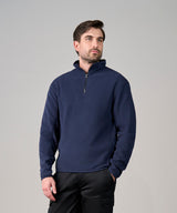 Pro 1/4-zip microfleece — lifestyle