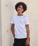Kids feel-good stretch T — lifestyle