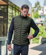 Montserrat thermal vest — lifestyle