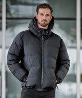Explorer thermal jacket — lifestyle