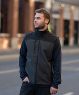 Cascades softshell vest — lifestyle