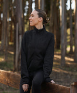 Women’s Yosemite full-zip fleece jacket — lifestyle