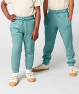 Kids Mini Mover 2.0 iconic jogger pants (STSK183) — lifestyle