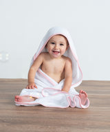 Babies' hooded towel — lifestyle